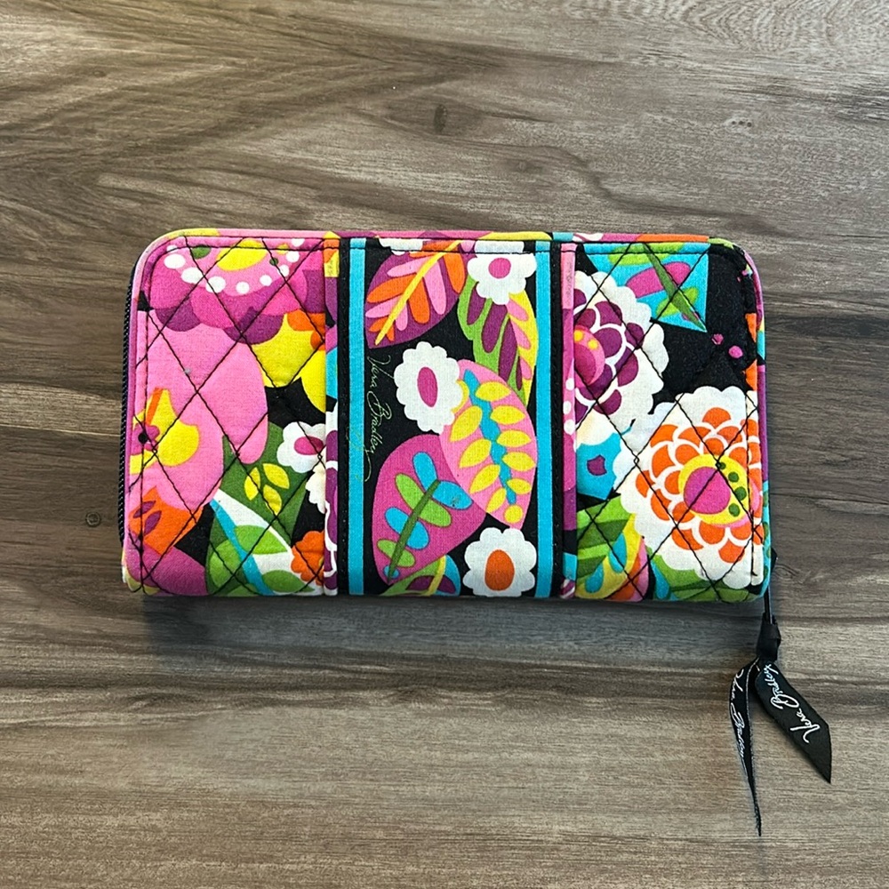 Vera Bradley wallet